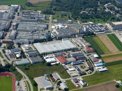 Luftbild des Gewerbegebiets West  Luftaufnahme aus nördlicher Richtung des Gewerbegebiets West